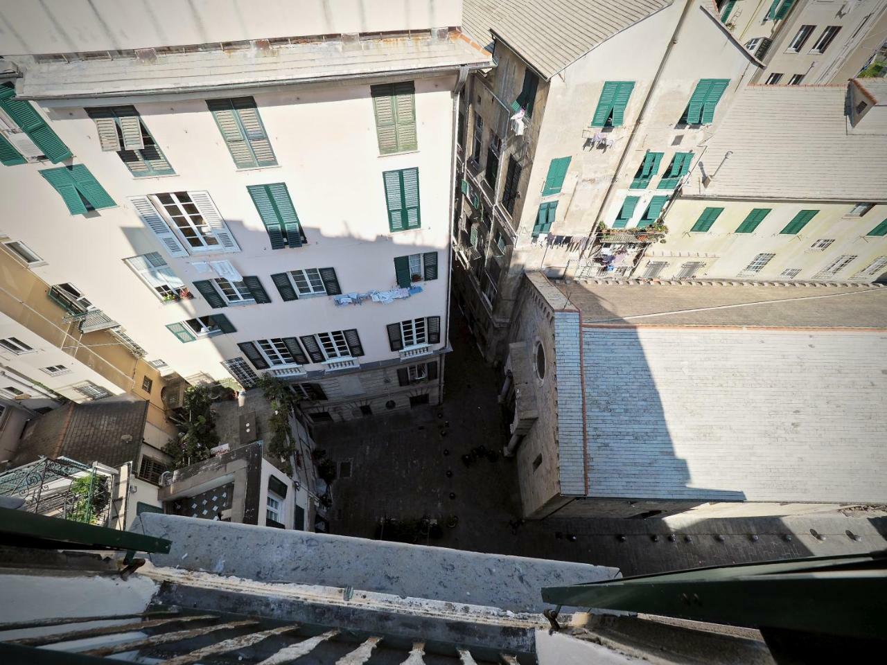 Romantic Suite Con Vista San Donato جنوة المظهر الخارجي الصورة
